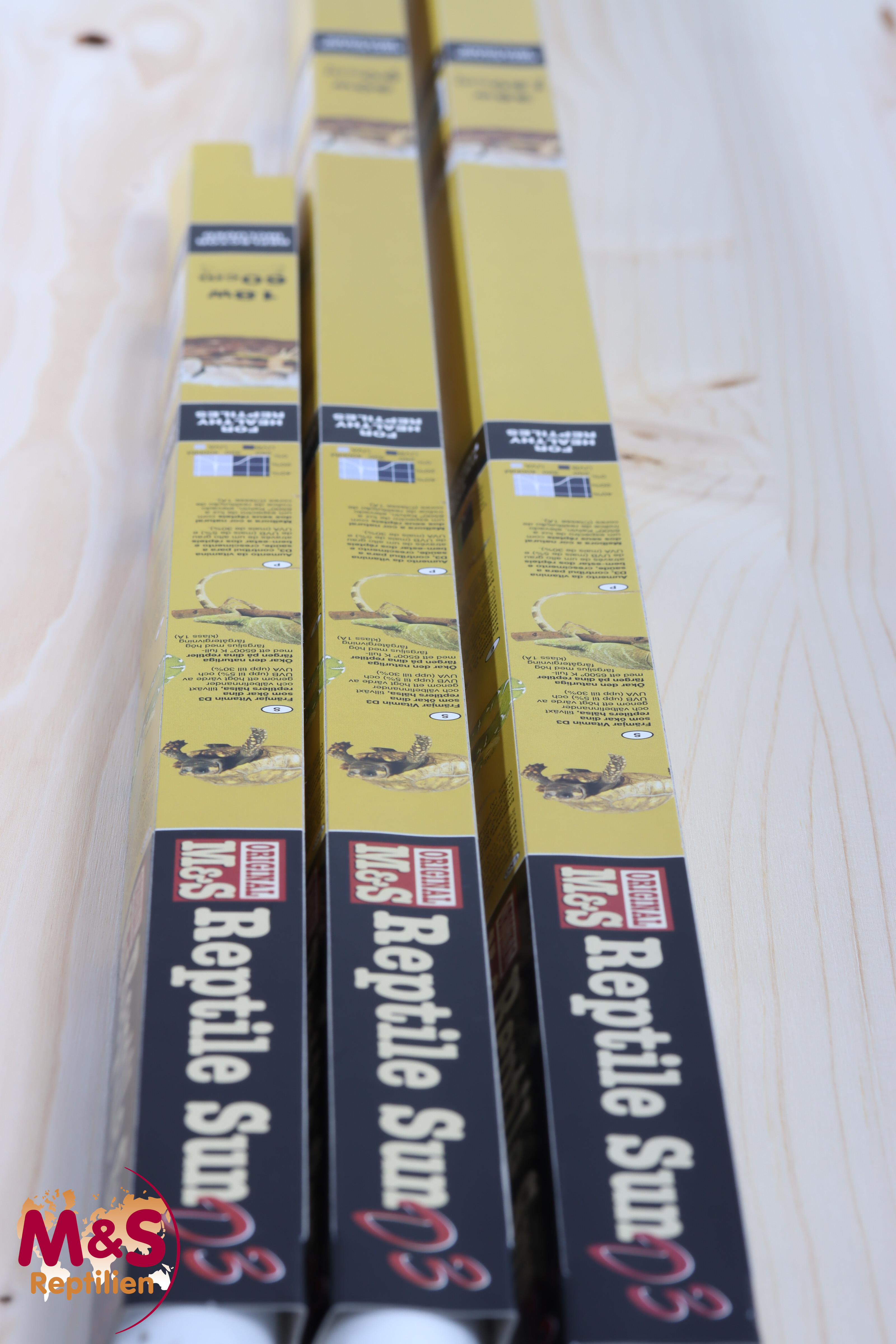 M&S Reptile Sun D3 T8-Röhre mit integriertem Reflektor, 5% UVB, 30Watt, 90cm